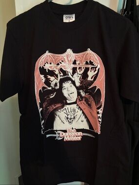 Shaka Black Short-Sleeve 'The Dungeon Master' Graphic Tee